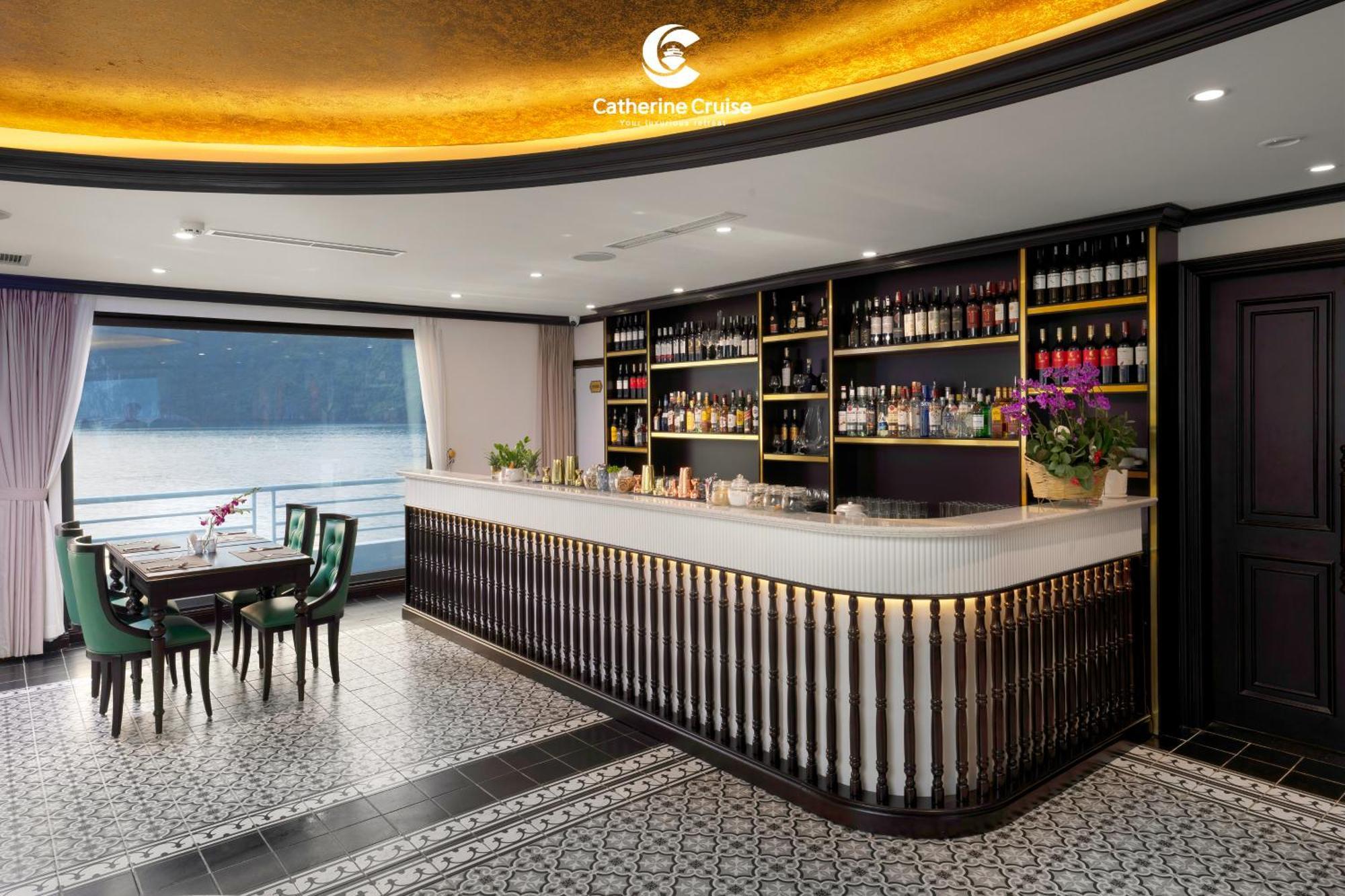 Catherine Cruises Ha Long Bay Esterno foto