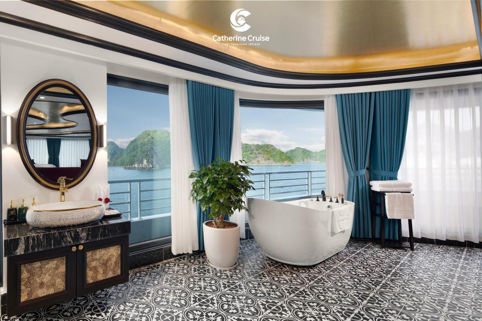 Catherine Cruises Ha Long Bay Esterno foto